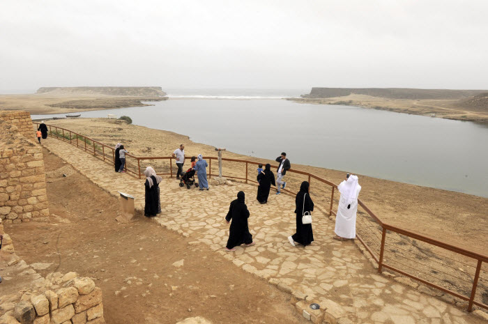سلطنة عمان .. سمهرم مدينة العطور الأثرية